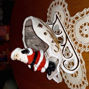 Holland mold Santa planter gold accented